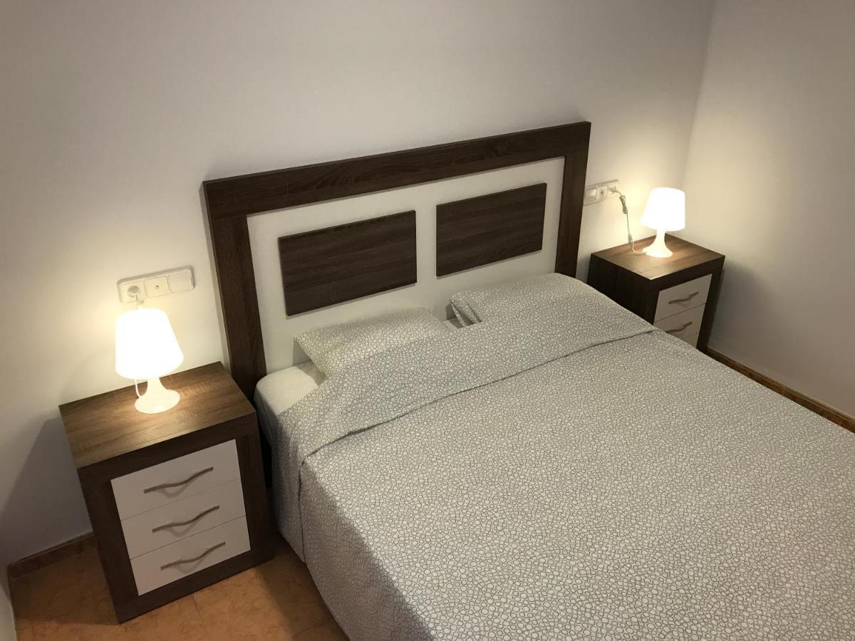 Apartament Modern 3bdr, A/c, Wifi & Parking
