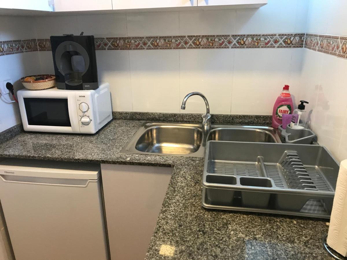 Modern 3bdr, A/c, Wifi & Parking *