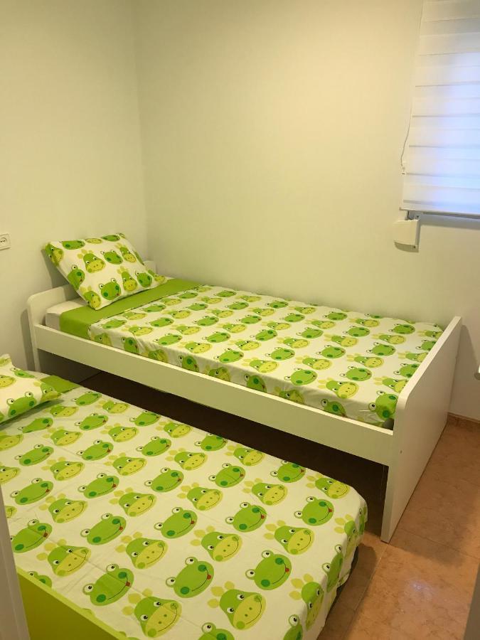 Apartment Modern 3bdr, A/c, Wifi & Parking *